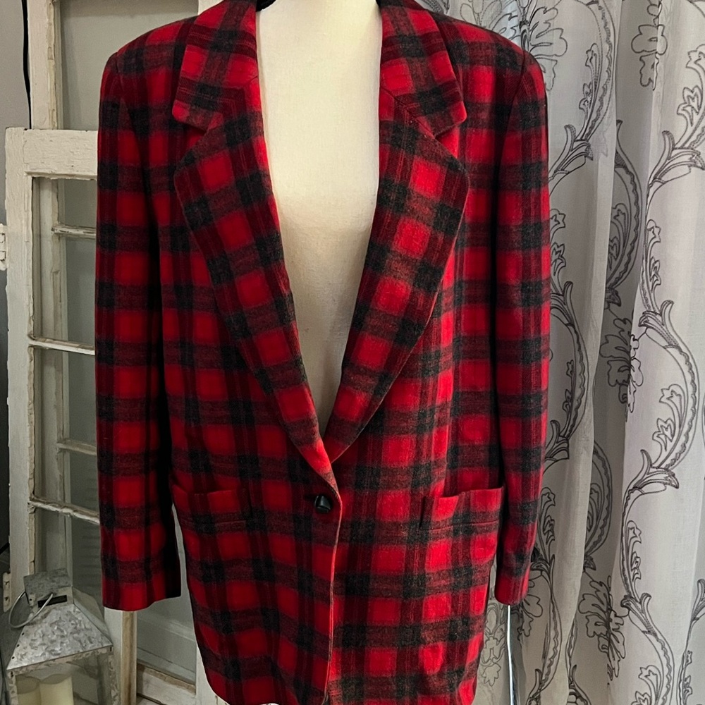 Vintage - Dana Buchanan 100% Wool Blazer